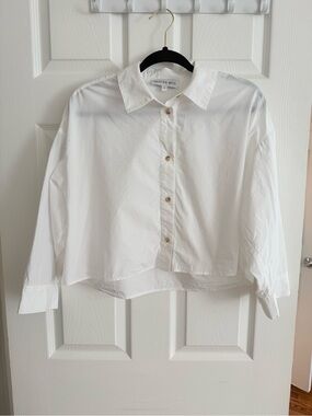 Hunter Bell Cropped button down